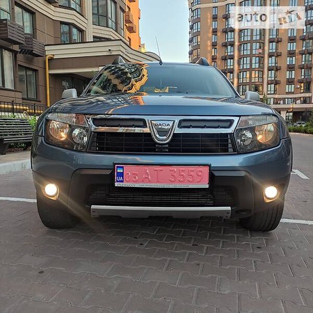 Dacia Duster 2011  випуску Київ з двигуном 0 л дизель позашляховик механіка за 9950 долл. 