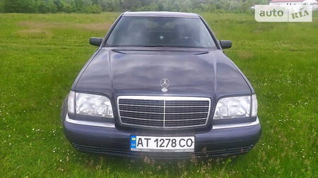 Mercedes-Benz S 300 1998  випуску Івано-Франківськ з двигуном 3 л дизель седан автомат за 5300 долл. 