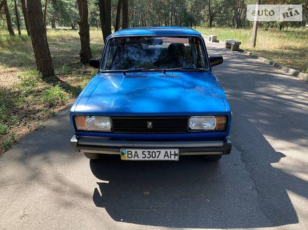 Lada 2105 1989  випуску Кропивницький з двигуном 0 л бензин седан механіка за 25000 грн. 