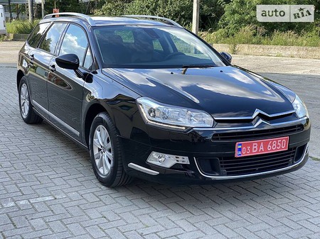 Citroen C5 2011  випуску Львів з двигуном 1.6 л дизель універсал автомат за 8250 долл. 