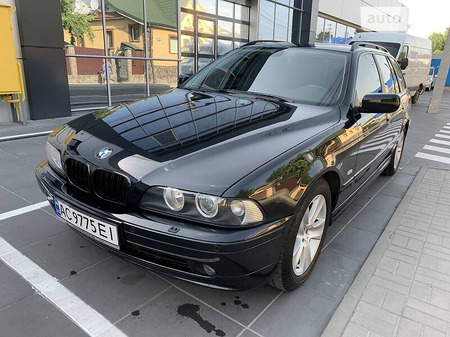 BMW 520 2003  випуску Луцьк з двигуном 2.2 л бензин універсал автомат за 7450 долл. 