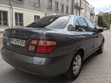 Nissan Almera 2005  випуску Рівне з двигуном 1.5 л дизель хэтчбек  за 4300 долл. 