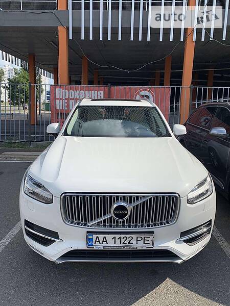 Volvo XC90 2015  випуску Черкаси з двигуном 2 л дизель позашляховик автомат за 40000 долл. 