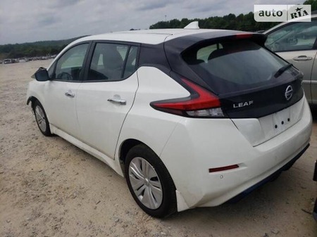 Nissan Leaf 2020  випуску Рівне з двигуном 0 л електро хэтчбек автомат за 17500 долл. 