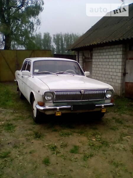 ГАЗ 2410 1985  випуску Київ з двигуном 2.5 л  седан механіка за 1500 долл. 