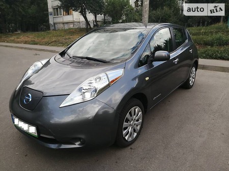 Nissan Leaf 2014  випуску Харків з двигуном 0 л електро седан автомат за 6900 долл. 