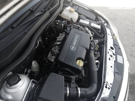 Opel Astra 2010  випуску Харків з двигуном 1.7 л дизель універсал механіка за 6386 долл. 