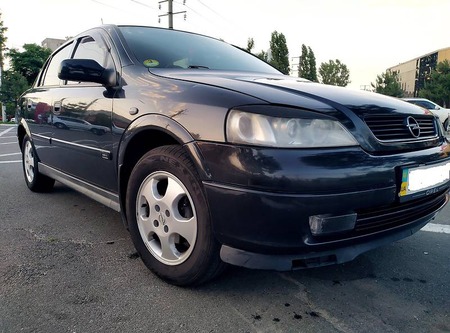 Opel Astra 2007  випуску Одеса з двигуном 0 л бензин седан механіка за 5000 долл. 