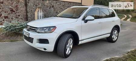 Volkswagen Touareg 2012  випуску Київ з двигуном 3.6 л бензин позашляховик автомат за 19300 долл. 