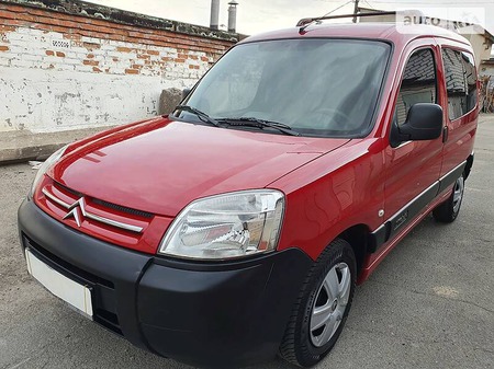 Citroen Berlingo 2008  випуску Київ з двигуном 1.4 л бензин універсал механіка за 5450 долл. 