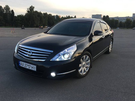 Nissan Teana 2011  випуску Харків з двигуном 2.5 л  седан автомат за 9499 долл. 