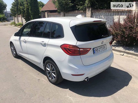 BMW 218 2017  випуску Вінниця з двигуном 1.5 л бензин хэтчбек автомат за 17500 долл. 