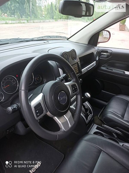 Jeep Compass 2016  випуску Чернігів з двигуном 2.4 л  позашляховик автомат за 13850 долл. 