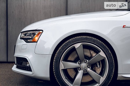 Audi S5 Coupe 2015  випуску Київ з двигуном 3 л бензин купе автомат за 29900 долл. 