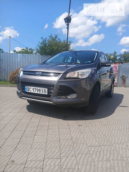 Ford Kuga 2013  випуску Львів з двигуном 2 л дизель позашляховик  за 14000 долл. 