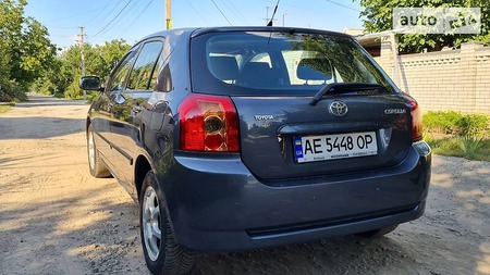 Toyota Corolla 2005  випуску Дніпро з двигуном 1.6 л бензин хэтчбек механіка за 6150 долл. 