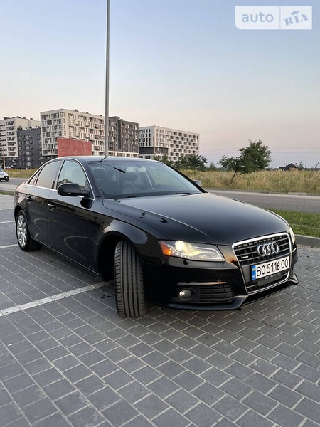 Audi A4 Limousine 2010  випуску Львів з двигуном 2 л бензин седан автомат за 11300 долл. 