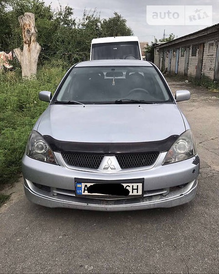 Mitsubishi Lancer 2006  випуску Запоріжжя з двигуном 2 л  седан механіка за 5550 долл. 