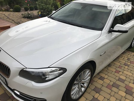 BMW 525 2014  випуску Запоріжжя з двигуном 2 л дизель седан автомат за 23500 долл. 