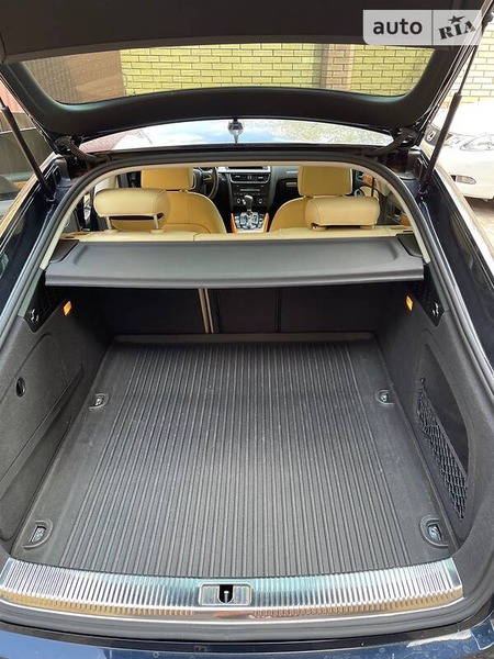 Audi S5 Coupe 2011  випуску Полтава з двигуном 3 л бензин седан автомат за 18900 долл. 
