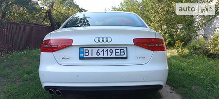 Audi A4 Limousine 2014  випуску Кропивницький з двигуном 1.8 л бензин седан автомат за 15300 долл. 