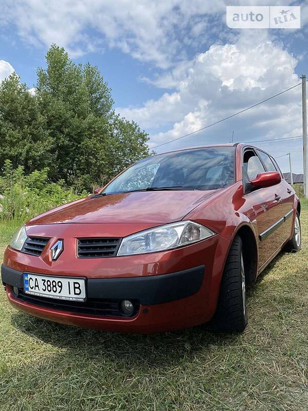 Renault Megane 2006  випуску Черкаси з двигуном 1.6 л  хэтчбек автомат за 4900 долл. 