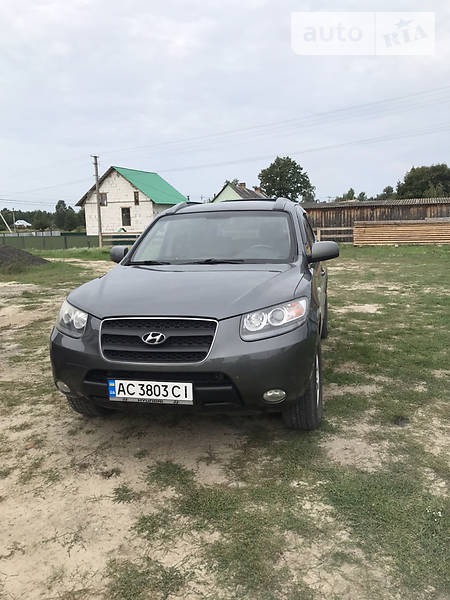 Hyundai Santa Fe 2007  випуску Луцьк з двигуном 2.2 л дизель позашляховик механіка за 9500 долл. 