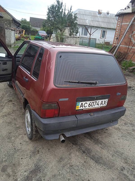 Fiat Uno 1992  випуску Луцьк з двигуном 1 л бензин хэтчбек механіка за 750 долл. 