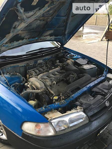 Mazda 626 1993  випуску Івано-Франківськ з двигуном 0 л бензин седан механіка за 1800 долл. 