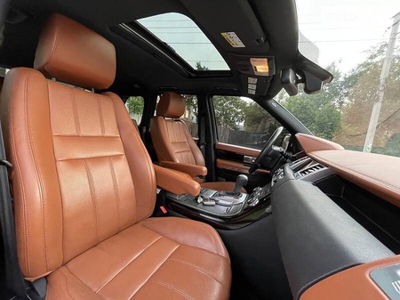Land Rover Range Rover Sport 2013  випуску Запоріжжя з двигуном 3 л дизель позашляховик автомат за 28900 долл. 