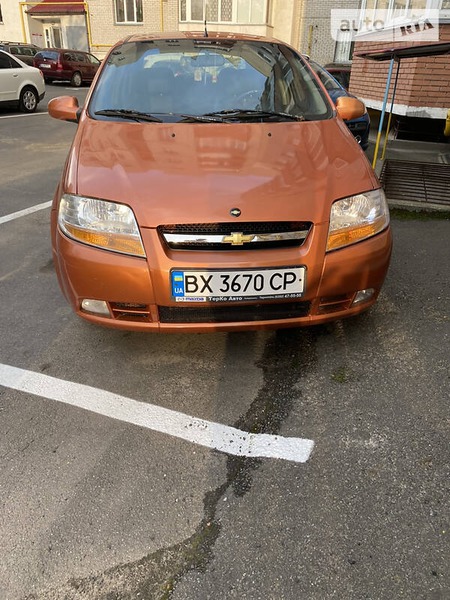 Chevrolet Aveo 2006  випуску Хмельницький з двигуном 1.5 л  седан автомат за 4000 долл. 