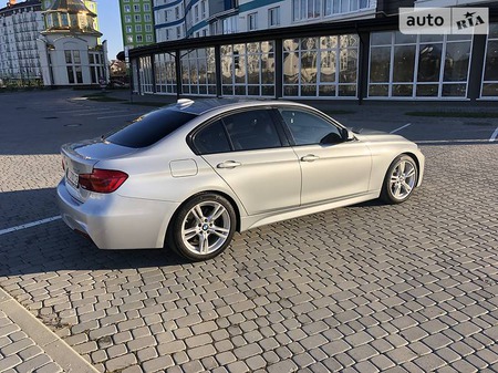 BMW 328 2016  випуску Івано-Франківськ з двигуном 2 л бензин седан автомат за 25999 долл. 