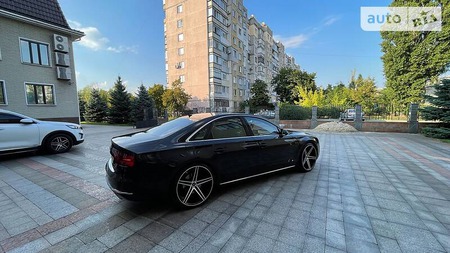 Audi A8 2012  випуску Полтава з двигуном 3 л бензин седан  за 32000 долл. 