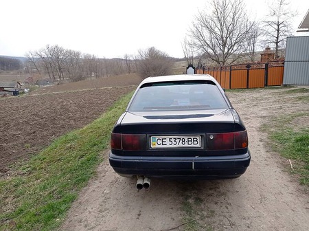 Audi 100 1991  випуску Чернівці з двигуном 2 л бензин седан механіка за 2400 долл. 