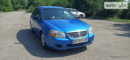 KIA Cerato 2008  випуску Донецьк з двигуном 1.6 л дизель седан механіка за 6000 долл. 