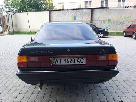 Audi 100 1987  випуску Івано-Франківськ з двигуном 2.2 л бензин седан  за 2200 долл. 
