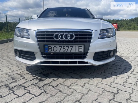 Audi A4 Limousine 2010  випуску Львів з двигуном 2 л дизель седан  за 10900 долл. 