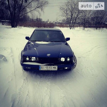 BMW 735 1989  випуску Київ з двигуном 3.4 л  седан механіка за 3000 долл. 