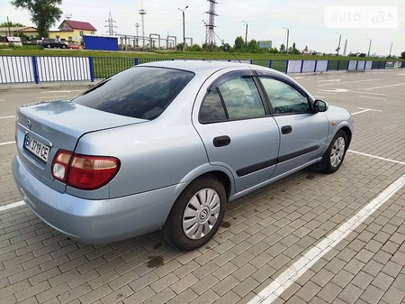 Nissan Almera 2005  випуску Луцьк з двигуном 1.8 л  седан автомат за 4300 долл. 