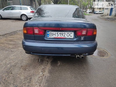 Hyundai Sonata 1995  випуску Одеса з двигуном 2 л бензин седан механіка за 2500 долл. 