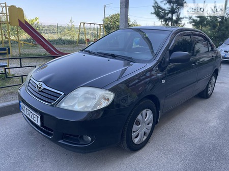 Toyota Corolla 2005  випуску Харків з двигуном 1.6 л  седан автомат за 6200 долл. 