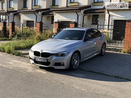 BMW 340 2016  випуску Київ з двигуном 3 л бензин седан автомат за 34000 долл. 