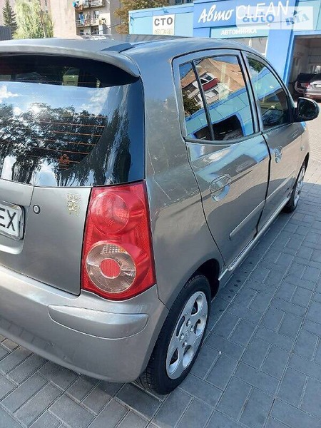 KIA Picanto 2008  випуску Полтава з двигуном 1.1 л бензин хэтчбек механіка за 5000 долл. 