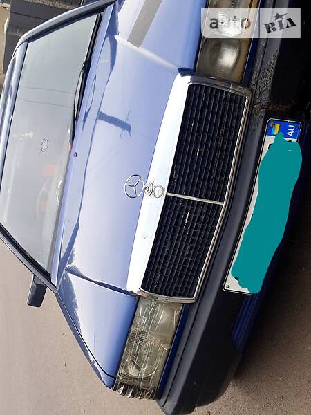 Mercedes-Benz 190 1986  випуску Вінниця з двигуном 2 л бензин седан механіка за 2600 долл. 