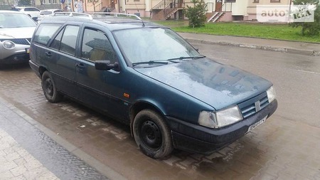 Fiat Tempra 1994  випуску Львів з двигуном 1.6 л  універсал механіка за 1100 долл. 