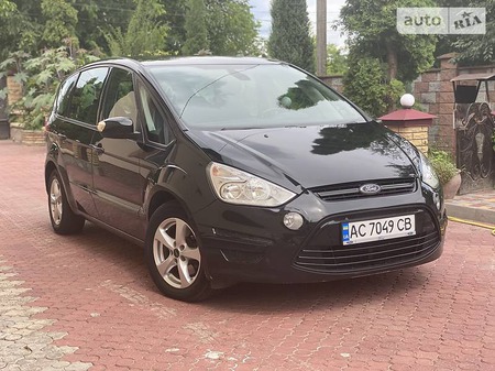 Ford S-Max 2011  випуску Луцьк з двигуном 2 л дизель мінівен автомат за 10700 долл. 