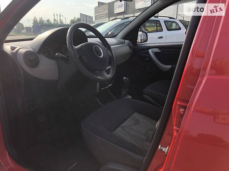 Dacia Sandero 2009  випуску Ужгород з двигуном 1.4 л бензин хэтчбек механіка за 4750 долл. 