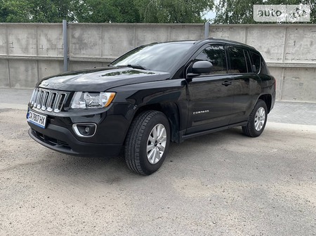 Jeep Compass 2012  випуску Черкаси з двигуном 2 л бензин позашляховик автомат за 10000 долл. 