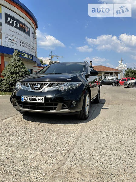 Nissan Murano 2012  випуску Харків з двигуном 3.5 л бензин позашляховик автомат за 13800 долл. 