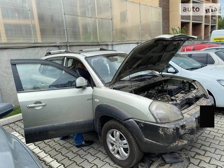 Hyundai Tucson 2007  випуску Одеса з двигуном 2 л бензин позашляховик механіка за 5500 долл. 